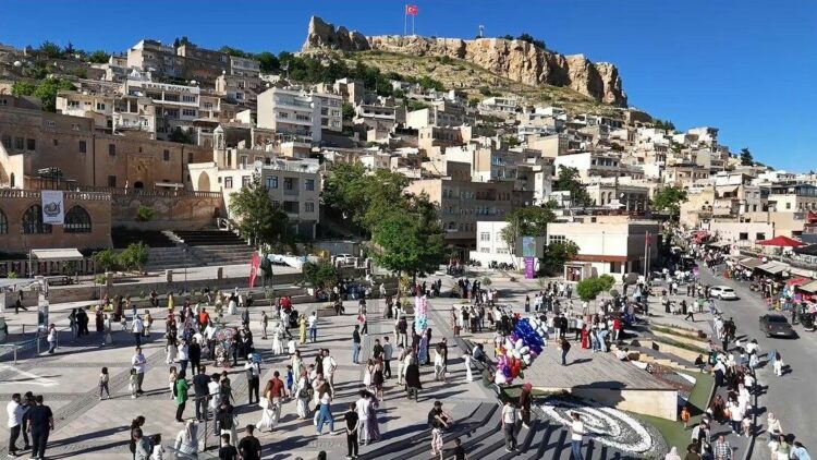 Mardin, bayram tatilinde 500 bin ziyaretçiyi ağırladı