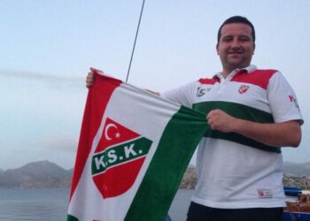 Karşıyaka'da iki sürpriz aday