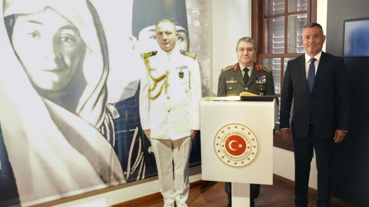 Genelkurmay Başkanı Bayraktaroğlu, Atatürk’ün doğduğu evi ziyaret etti