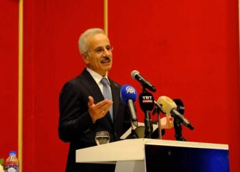 Bakan Uraloğlu: Bayburt-Gümüşhane Havalimanı’nı bu yıl bitmeden hizmete açacağız