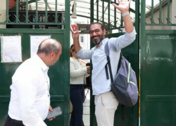 Özel İtalyan Lisesi'nde 123 gün süren grev sona erdi; öğretmenler sınıflarına döndü