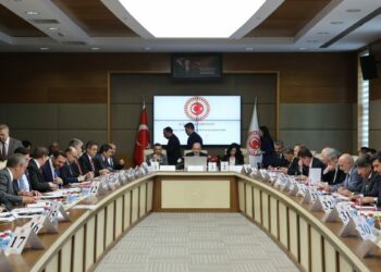 'Türk Kızılay Kanunu Teklifi', komisyonda
