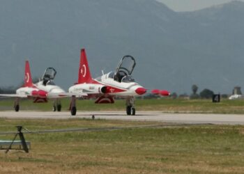 Gençlik ve Havacılık Festivali'nin prova uçuşları yapıldı