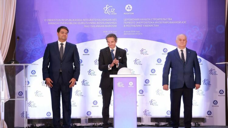 Özbekistan’ın Cizzak bölgesinde hayata geçirilen nükleer güç santralinin inşası başladı
