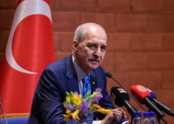 TBMM Başkanı Kurtulmuş, İsveç’te Türk toplumu temsilcileriyle buluştu