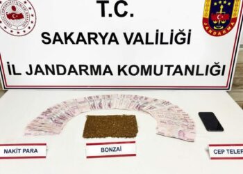 Sakarya'da uyuşturucu operasyonu: 4 tutuklama