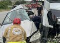 TIR ile çarpışan otomobilin sürücüsü yaralandı