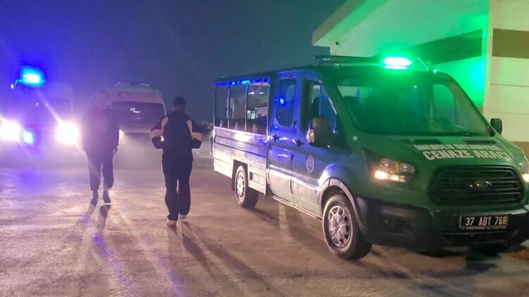 Karadeniz'de balıkçı teknesine saldırı; 1 ölü, 4 yaralı