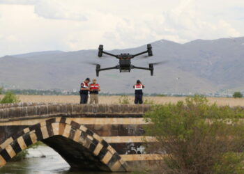 Jandarma, inci kefali nöbetinde; dron destekli botlarla 7/24 denetim