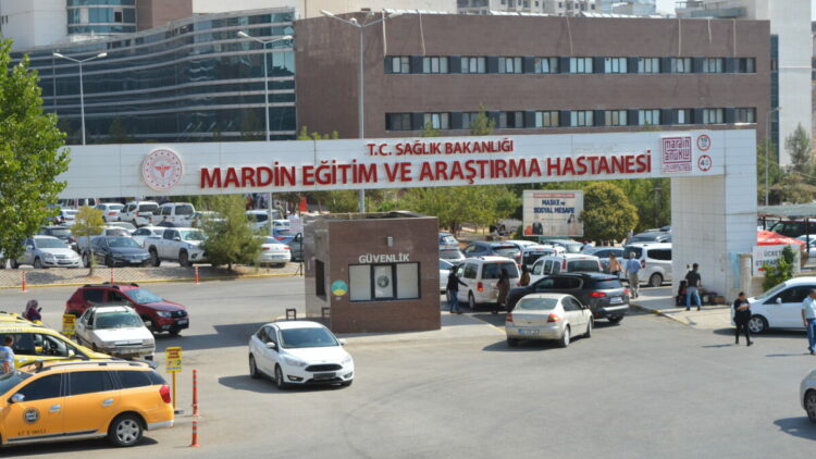 Mardin'de inşaatın 12'nci katından düşen işçi öldü