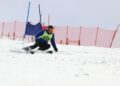 Erzurum Palandöken'de babaların kayak yarışı