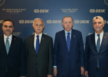 Cumhurbaşkanı Erdoğan: Hizmet ihracatımız 2002 yılındaki 14 milyar dolardan geçen yıl 122,6 milyar dolara ulaştı