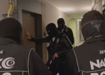Fransa tarafından 'difüzyon mesajı' ile aranan uyuşturucu baronu İstanbul'da yakalandı