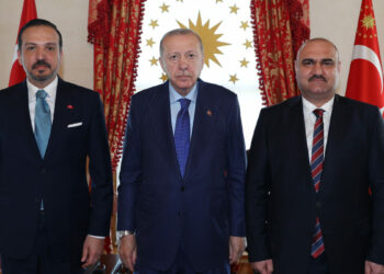 Cumhurbaşkanı Erdoğan, Kerkük Valisi ve Irak Türkmen Cephesi Başkanı Mehmet Seman Ağa'yı kabul etti
