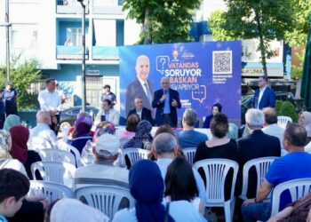 Ümraniye Belediye Başkanı Yıldırım, vatandaşlarla buluştu