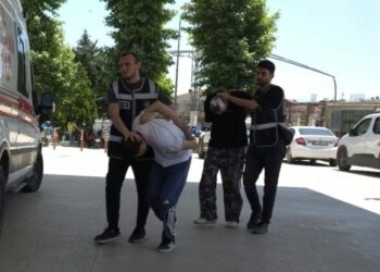 Çocuk parkında 10 kişinin yaraladığı pompalı tüfekli saldırıya 5 gözaltı