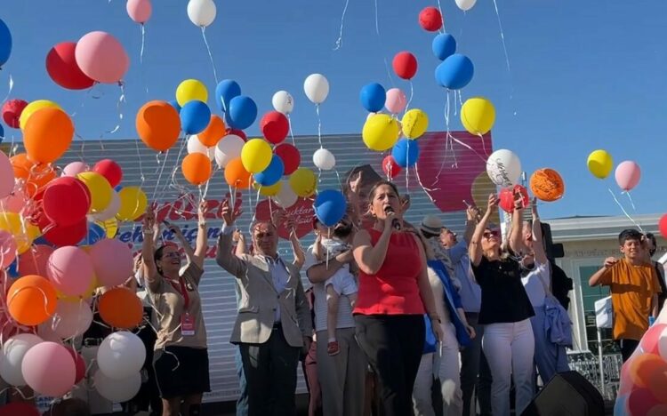 SMA hastası Metehan için gökyüzüne balonlar bırakıldı