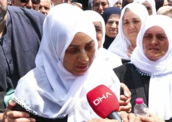 Sultangazi'de trafik tartışmasında bıçaklanarak öldürülen Baran'ın annesi: Çocuğuma nasıl kıydınız