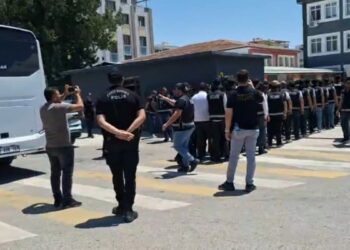 Şanlıurfa merkezli 4 ilde, silahlı suç örgütü operasyonu; 21 gözaltı