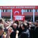 Şehit itfaiye eri, son yolculuğuna uğurlandı