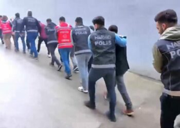 69 ilde uyuşturucu satıcılarına operasyon: 381 tutuklama