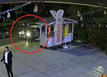 Ceren’in, eski sevgilisinin kız arkadaşı tarafından darbedildiği anların görüntüsü ortaya çıktı