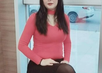 Eski eşinin kezzaplı saldırısına uğrayan kadın öldü, kızı yaraladı