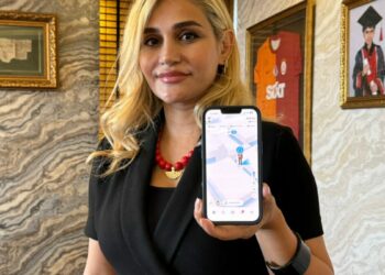 'Sanal medyada veri paylaşımı dijital hapishaneye dönüşüyor'