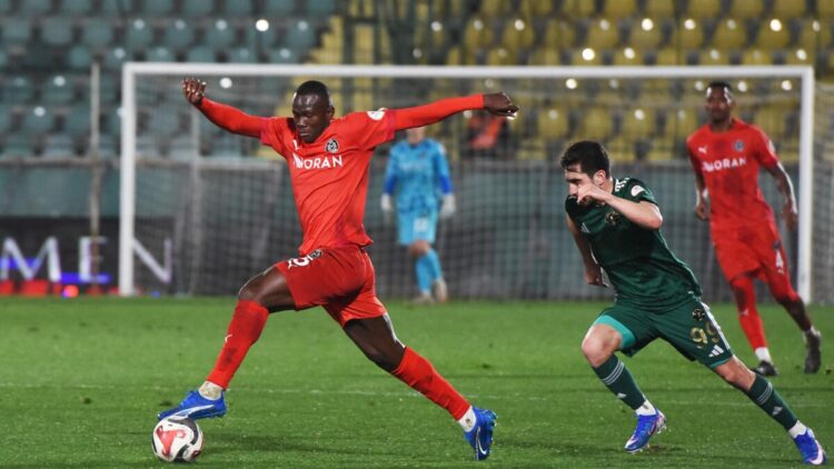 Manisa FK’da Cissokho Batman Petrolspor’a gitti