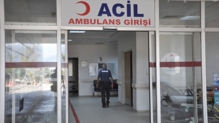 Kolunu hamur makinesine kaptıran fırın işçisi yaralandı