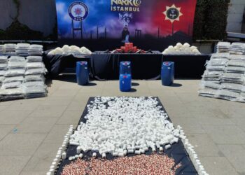 İstanbul merkezli 4 ilde uyuşturucu operasyonu: 110 gözaltı