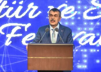 Bakan Tekin: İmam hatip okullarını uluslararası bir marka haline getireceğiz