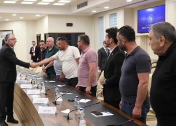 Bakan Işıkhan, Doruk Madencilik işçilerini kabul etti