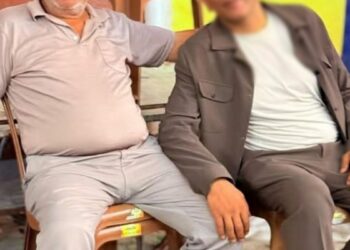Tabancayla havaya ateş ettiği için uyardığı komşusu tarafından öldürüldü