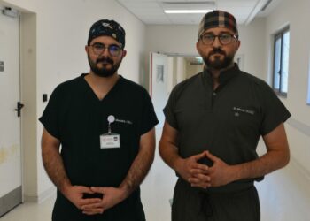 12'nci kattan düşüp yaralanan Ecrin’in babası: Bir mucizeye tanıklık ettik