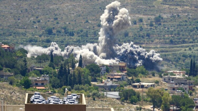 İsrail'in Lübnan'a düzenlediği saldırılarda can kaybı 3 bin 711'e yükseldi