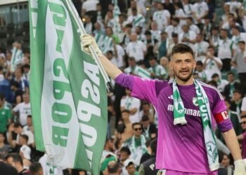 Muğlaspor'un iki yıldızını Erzincan kaptı