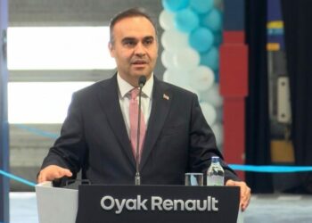 Bakan Kacır: İhracatımızı 23 yılda 36 milyar dolardan 276 milyar dolara ulaştırdık