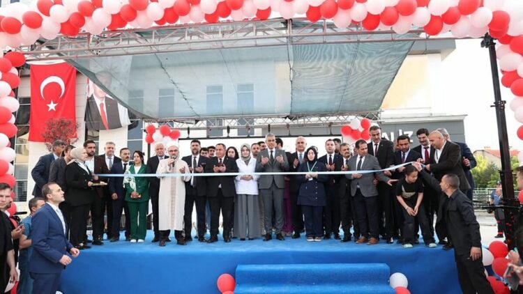 Sağlık Bakanı Memişoğlu, Muş'ta sağlık yatırımlarını değerlendirdi