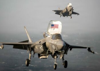 CENTCOM: İran'ın ticari gemilere yönelik İHA saldırıları engellendi