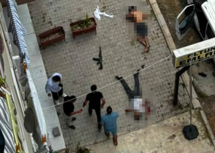Osmaniye'de silahlı kavga: 2'si ağır, 4 yaralı