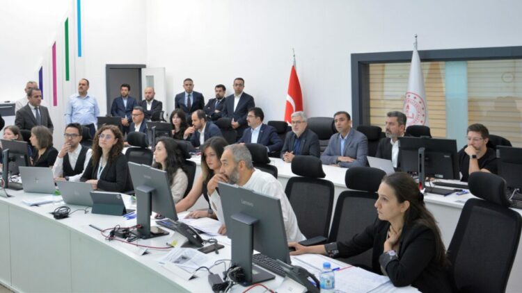 LGS süreci, Sınav Koordinasyon Merkezi'nden anlık takip edildi