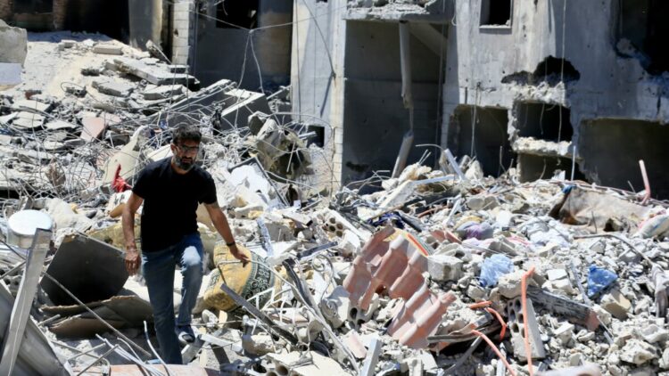 İsrail'in Lübnan'a düzenlediği saldırılarda can kaybı 3 bin 756'ya yükseldi