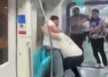 Pendik'te Marmaray'da yumruklu kavga kamerada