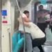 Pendik'te Marmaray'da yumruklu kavga kamerada