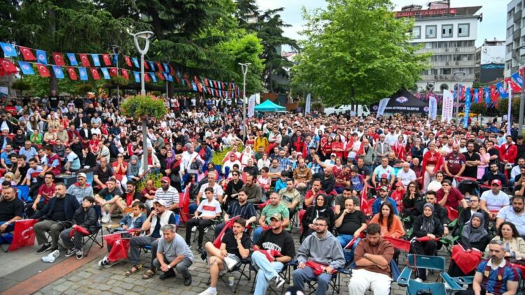 Trabzon, milli takım için tek yürek oldu