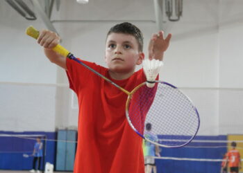 Depremzede Kerem, badmintonda uluslararası turnuvada şampiyon oldu