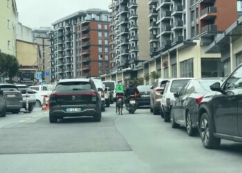 Seyrantepe’de motosiklete bağladığı köpeği metrelerce koşturdu: 8 bin 678 lira ceza kesildi