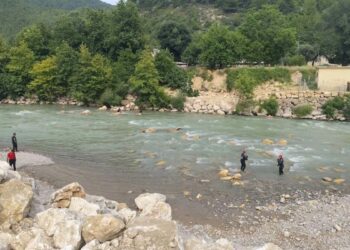 Çayda kaybolan Ahmet aranıyor