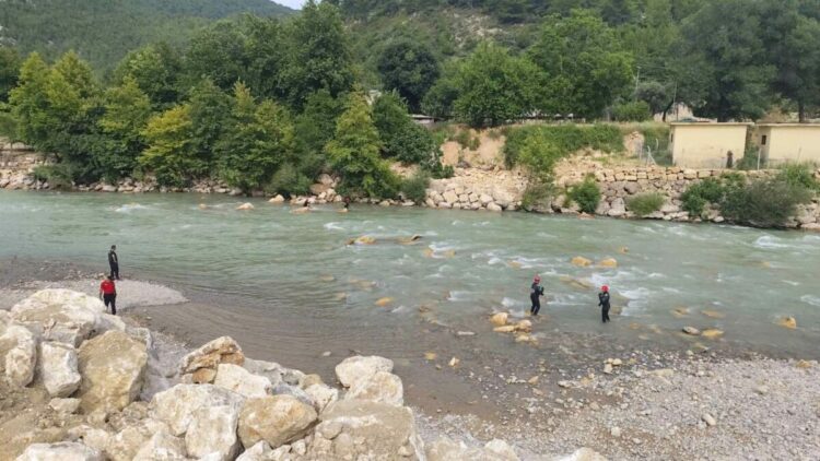 Çayda kaybolan Ahmet aranıyor
